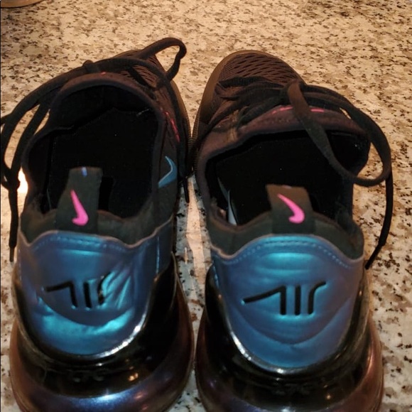 Nike Air 270 Throwback Future - Picture 3 of 5